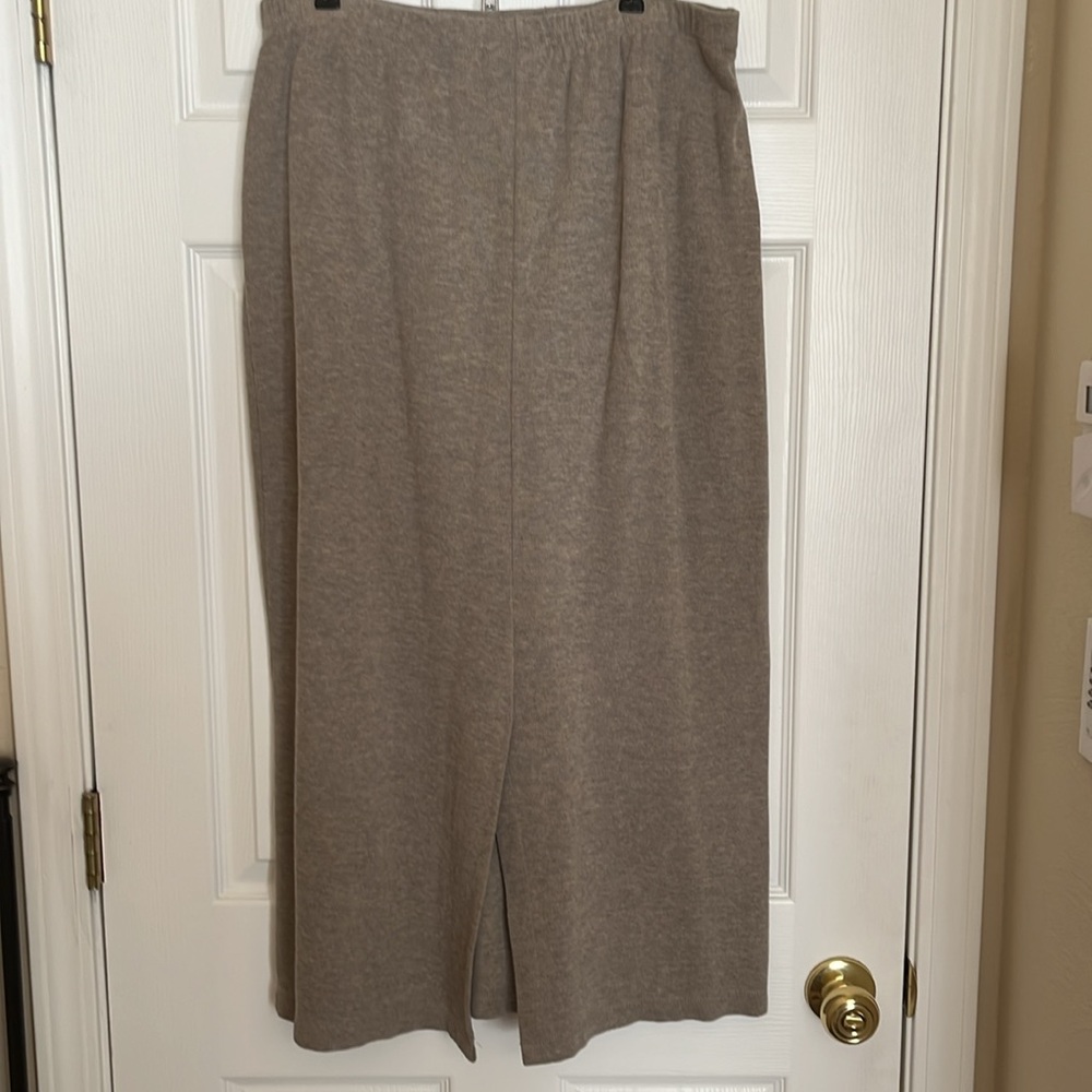 Vintage Liz Claiborne beige maxi A-line knit skirt 100% cotton Large - Picture 2 of 7